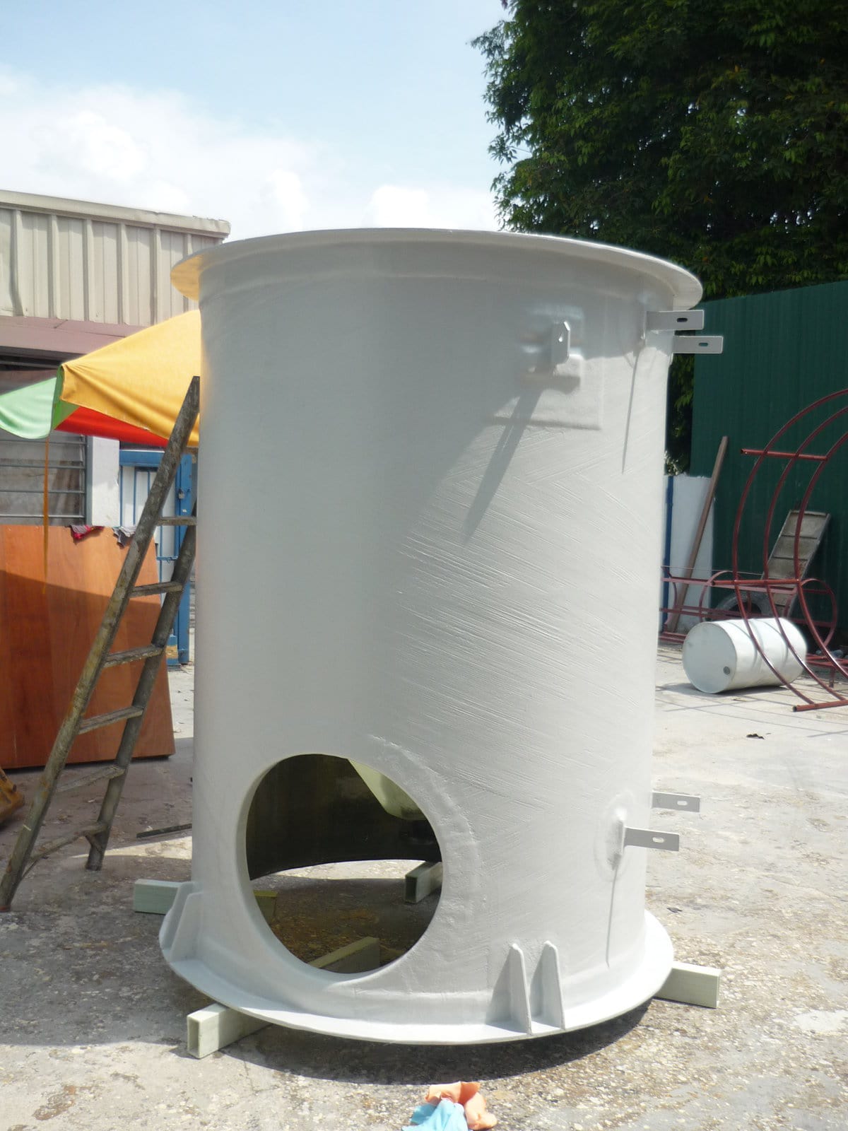 FRP Sludge Thickener Tank – Heng Lee Composite Engineering Sdn. Bhd.