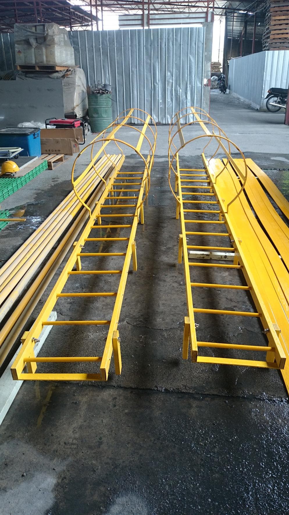 Ladder Railing 7