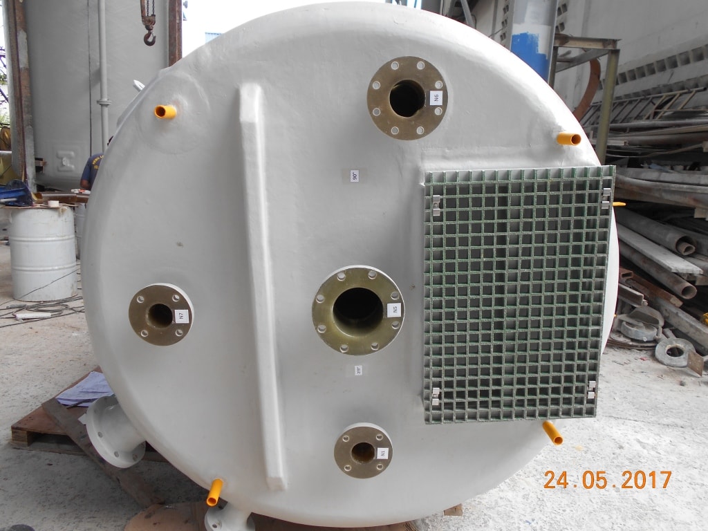 FRP Back Pulse Tank – Heng Lee Composite Engineering Sdn. Bhd.